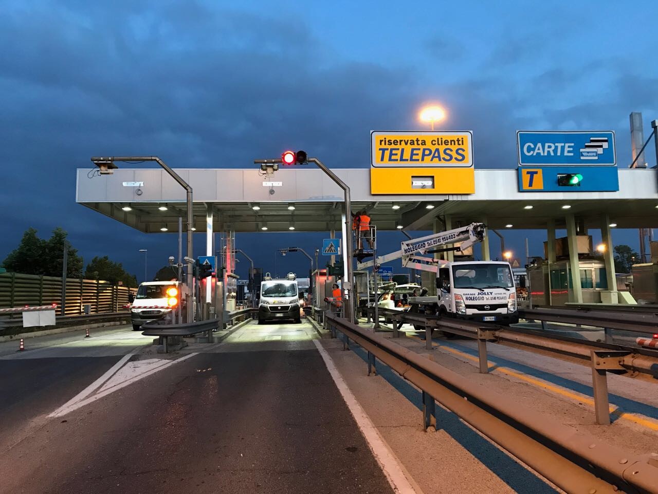 Ripristino della pensilina del casello di Cattolica